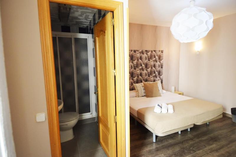 Los Amigos Hostel Madrid Eksteriør billede
